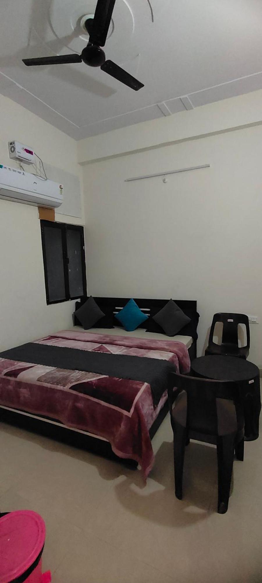Hotel Shri Jee Dham Near Prem Mandir Vrindāvan Zewnętrze zdjęcie